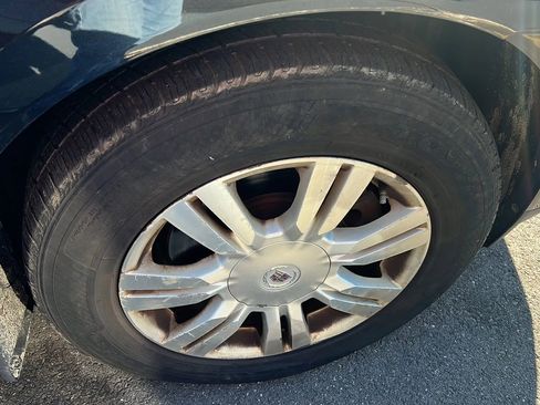 Used 2013 Cadillac SRX Luxury w/ Driver Awareness Package image 15