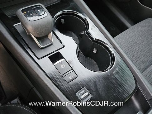 Used 2023 Nissan Rogue SV image 21