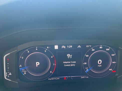 Used 2023 Volkswagen Atlas SEL R-Line image 6