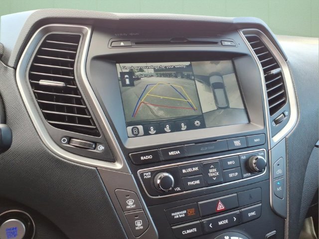 Used 2017 Hyundai Santa Fe Sport FWD image 25