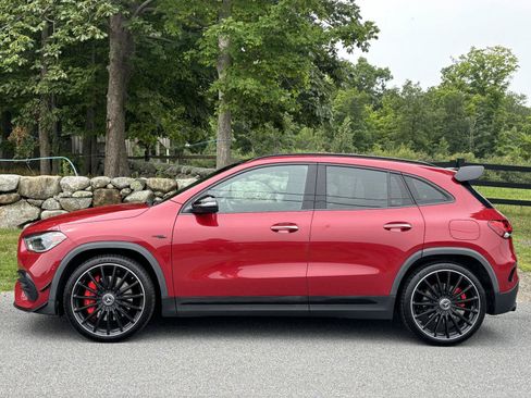 Used 2023 Mercedes-Benz GLA 45 AMG 4MATIC w/ AMG Dynamic Plus Package image 15
