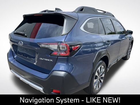 Used 2024 Subaru Outback Limited AWD/4WD image 12
