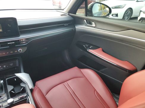 Used 2025 Kia K5 GT-Line w/ GT-Line Premium Package image 16