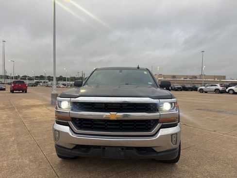 Used 2017 Chevrolet Silverado 1500 LT w/ LT Fleet Convenience Package image 5