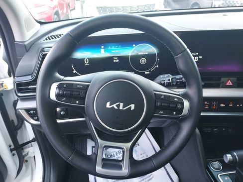 Certified 2024 Kia Sportage SX FWD image 17