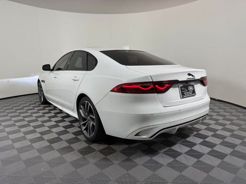 Used 2024 Jaguar XF R-Dynamic SE AWD/4WD image 3