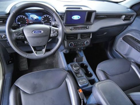 Certified 2024 Ford Maverick Lariat w/ Black Appearance Package AWD/4WD image 4
