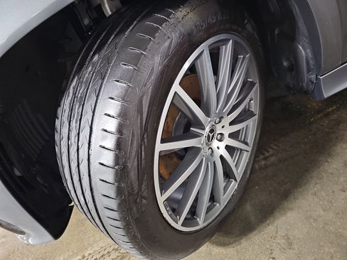 Certified 2025 Mercedes-Benz GLS 450 4MATIC image 35