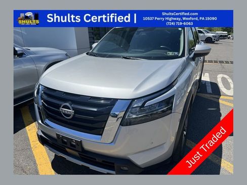 Used 2023 Nissan Pathfinder SL w/ Lighting Package (N92) AWD/4WD image 1