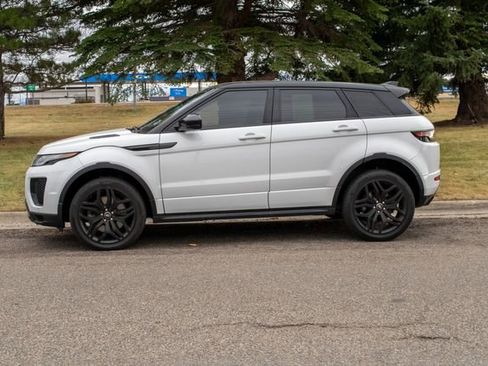 Used 2018 Land Rover Range Rover Evoque HSE Dynamic image 3