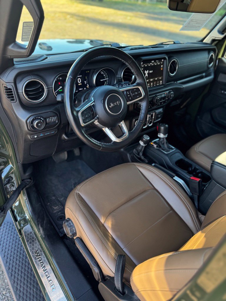 Used 2021 Jeep Wrangler Unlimited Sahara w/ Cold Weather Group AWD/4WD image 29