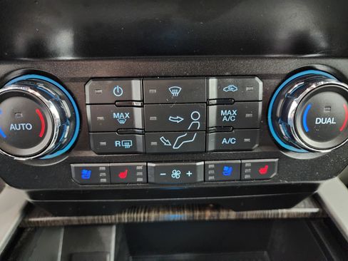 Used 2020 Ford F350 Lariat image 57