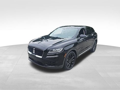 Used 2022 Lincoln Nautilus Reserve w/ Monochromatic Package image 2