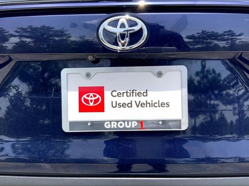 Used 2025 Toyota RAV4 XLE AWD/4WD image 10