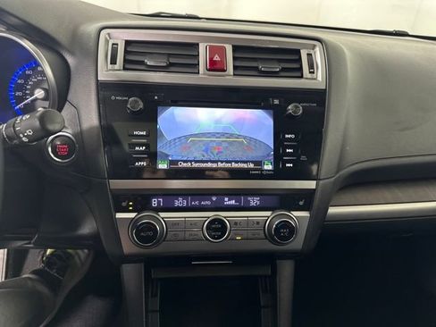 Used 2017 Subaru Outback 3.6R Limited image 23