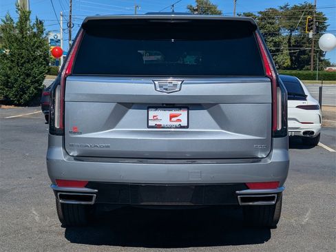 Used 2024 Cadillac Escalade Premium Luxury w/ LPO, Floor Liner Package image 30