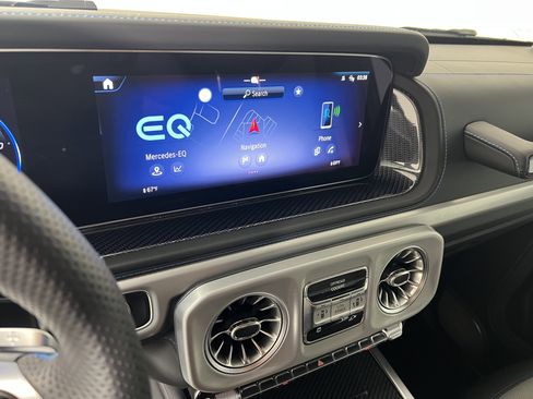 Used 2025 Mercedes-Benz G 580 w/ EQ Technology image 28