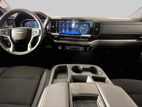 Certified 2023 Chevrolet Silverado 1500 LT AWD/4WD image 15
