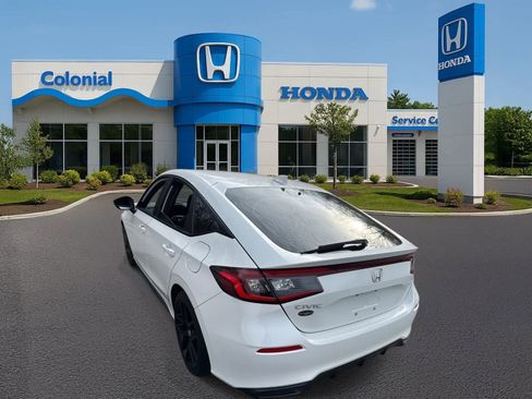 Used 2024 Honda Civic Sport image 4