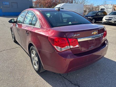 Used 2016 Chevrolet Cruze LT w/ Sun And Sound Package image 7