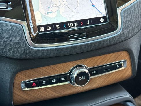 Certified 2023 Volvo XC90 T8 Plus image 26