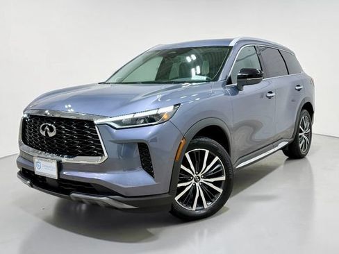 Used 2024 INFINITI QX60 Sensory AWD/4WD image 2