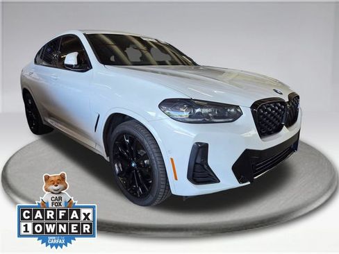 Used 2023 BMW X4 xDrive30i w/ M Sport Package AWD/4WD image 2
