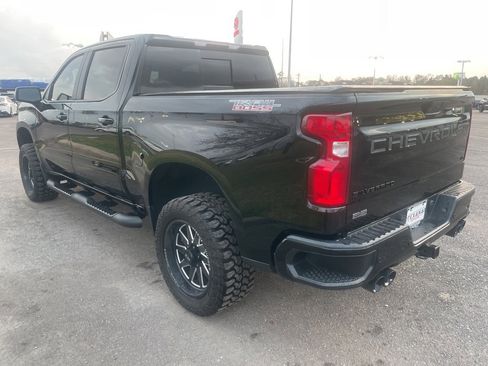 Used 2021 Chevrolet Silverado 1500 LT Trail Boss w/ Convenience Package II image 5