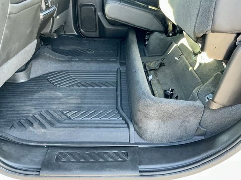 Used 2022 Chevrolet Silverado 1500 LTZ image 28