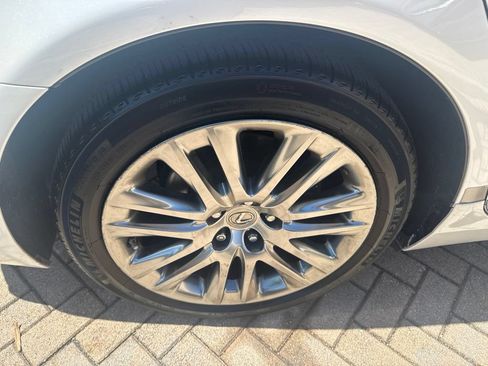 Used 2016 Lexus LS 460 L RWD image 26