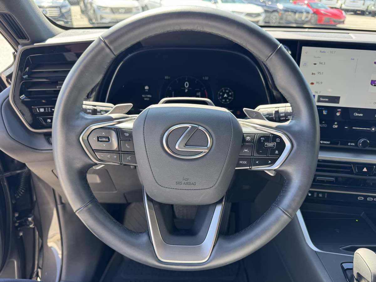 Used 2026 Lexus TX 350 AWD w/ Technology Package image 19