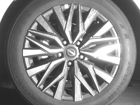Used 2025 Nissan Altima 2.5 SV FWD image 14