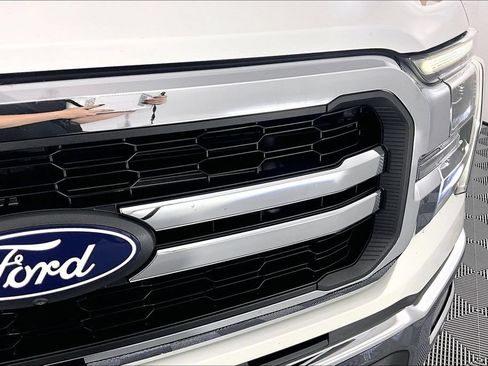 Used 2024 Ford F150 Lariat w/ Equipment Group 502A High AWD/4WD image 30