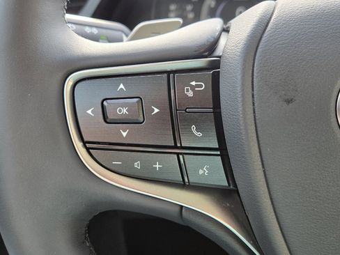 Certified 2025 Lexus ES 350 w/ Premium Package image 20