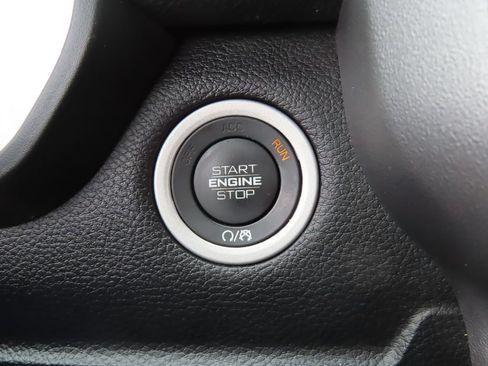 Certified 2022 RAM 1500 Laramie AWD/4WD image 15
