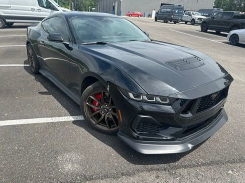 Used 2024 Ford Mustang GT Premium RWD image 2