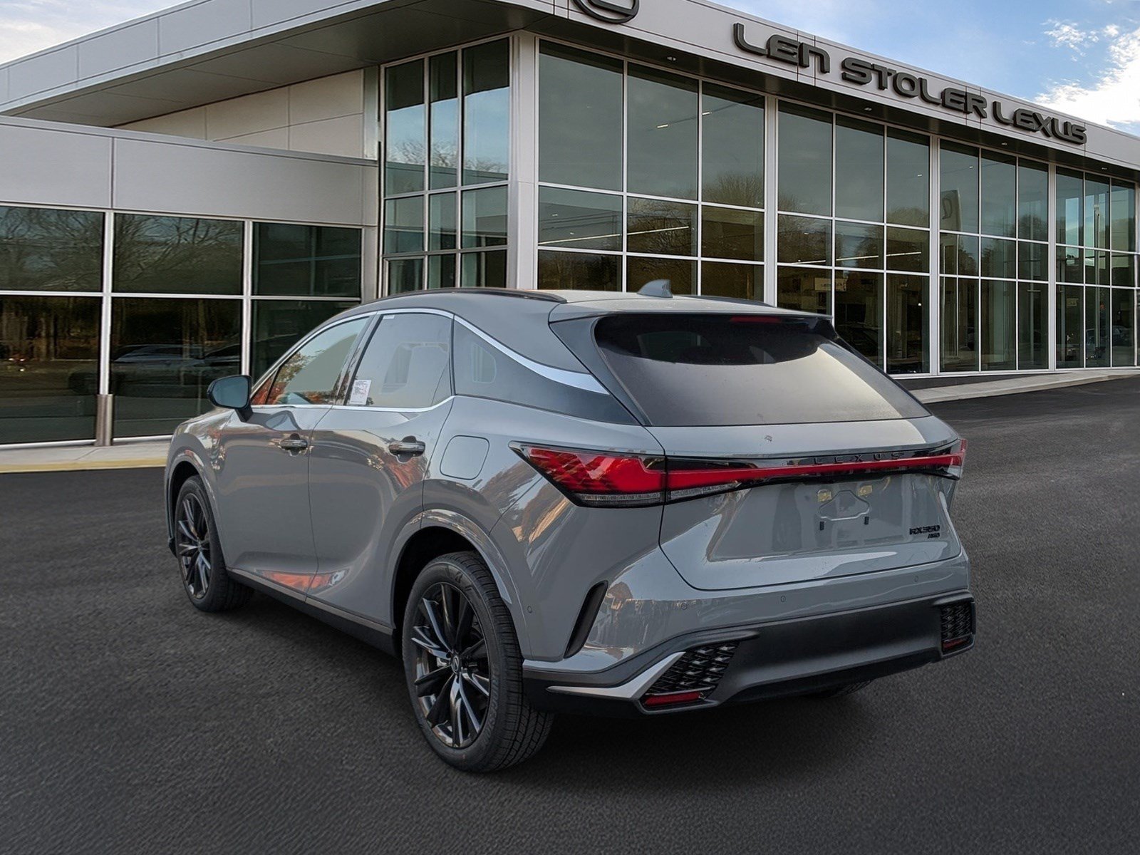 New 2026 Lexus RX 350 F Sport w/ Convenience Package AWD/4WD image 3