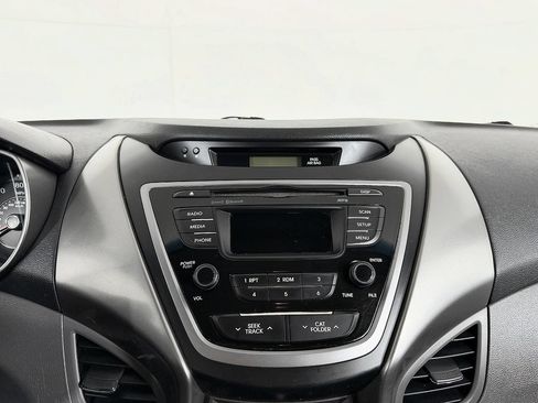 Used 2013 Hyundai Elantra GLS w/ Preferred Pkg FWD image 54
