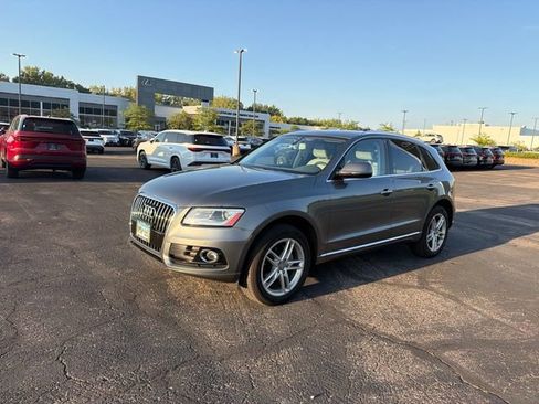 Used 2015 Audi Q5 2.0T Premium Plus w/ Technology Package AWD/4WD image 5