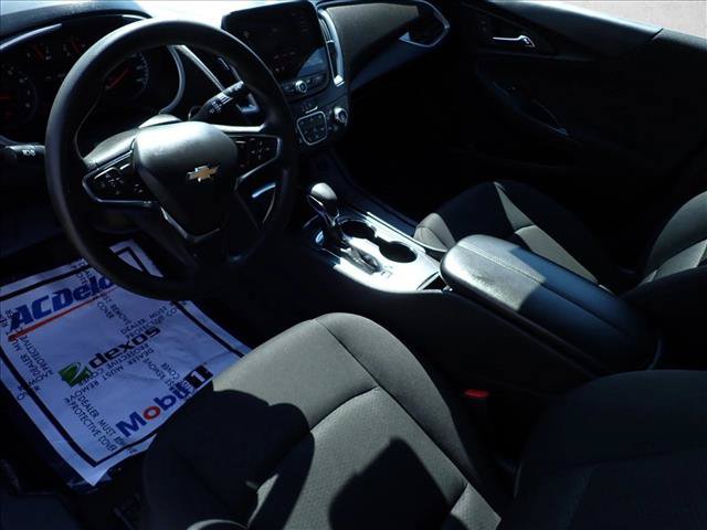 Used 2023 Chevrolet Malibu LT FWD image 9
