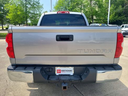 Used 2016 Toyota Tundra SR5 w/ SR5 Upgrade Package RWD image 5