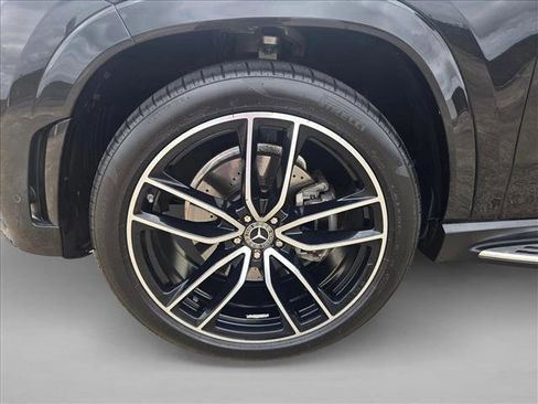 Used 2020 Mercedes-Benz GLS 580 4MATIC image 25