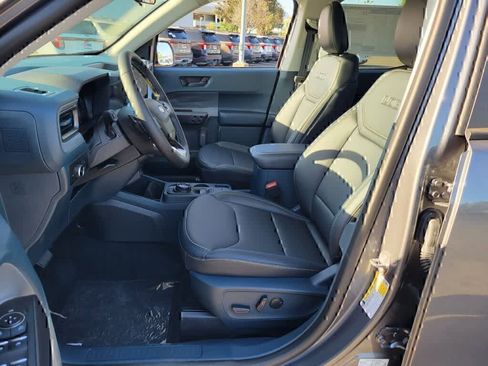 New 2026 Ford Maverick Lobo AWD/4WD image 10