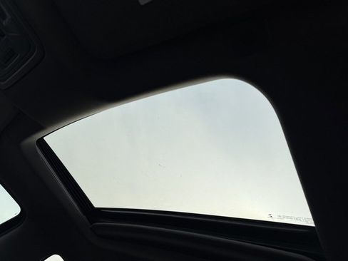 Used 2022 Chevrolet Silverado 1500 LT Trail Boss w/ LT Trail Boss Premium Package image 17