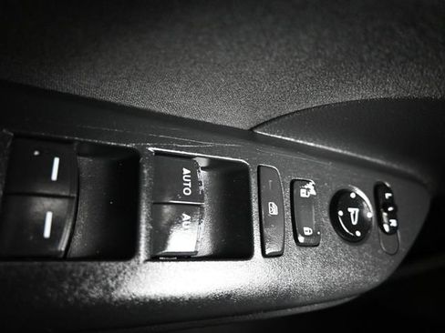 Used 2019 Honda Civic EX image 24