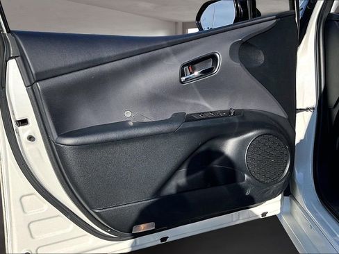 Used 2019 Toyota Prius Prime Advanced FWD image 20