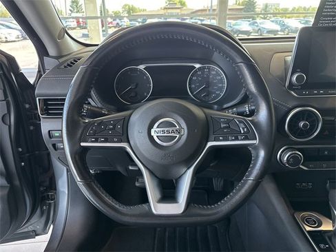 Used 2022 Nissan Sentra SV image 26