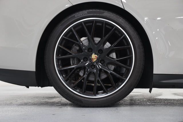 Used 2023 Porsche Panamera Platinum Edition RWD image 19