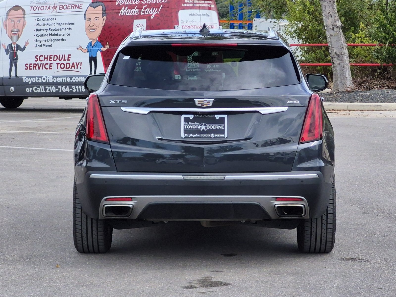 Used 2021 Cadillac XT5 Premium Luxury FWD image 4