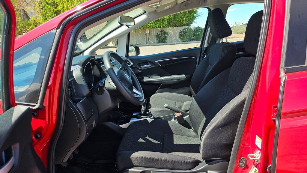 Used 2015 Honda Fit LX image 25